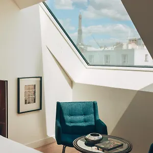 Wallace - Orso Hotel