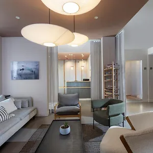 Bastille De Launay Hotel