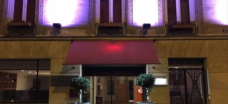 פריז New Hotel Lafayette צרפת